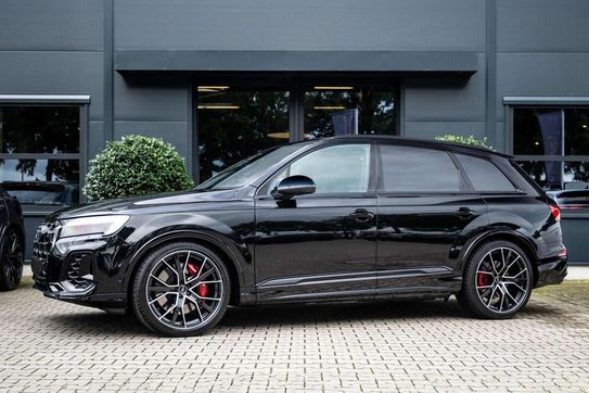Audi Q7 SQ7 TFSI quattro