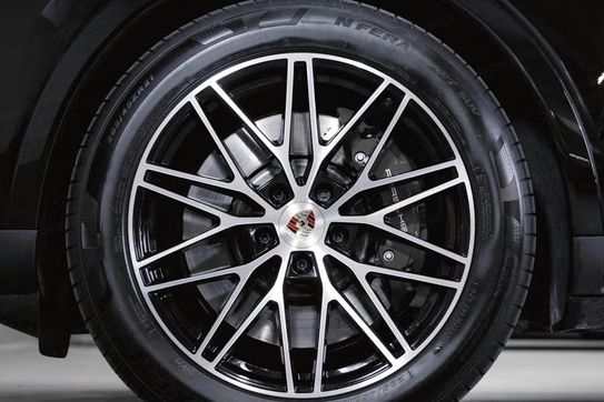 Porsche Cayenne S E-Hybrid