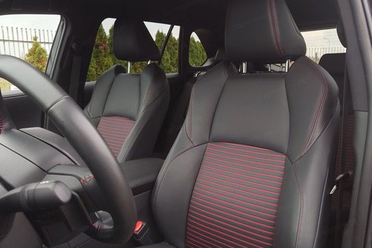 Suzuki Across 2.5 Plug-in Hybrid Elegance 4WD CVT