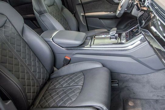 Audi Q8 50 TDI quattro