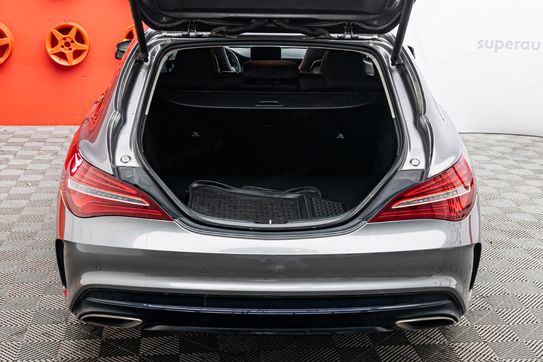 Mercedes CLA 220 4-Matic