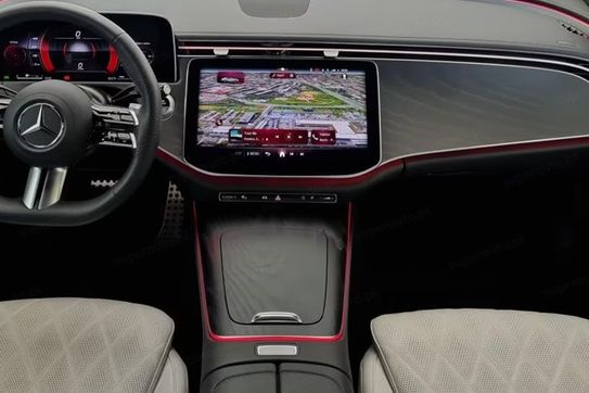 Mercedes Klasa E 220 d 4-Matic AMG