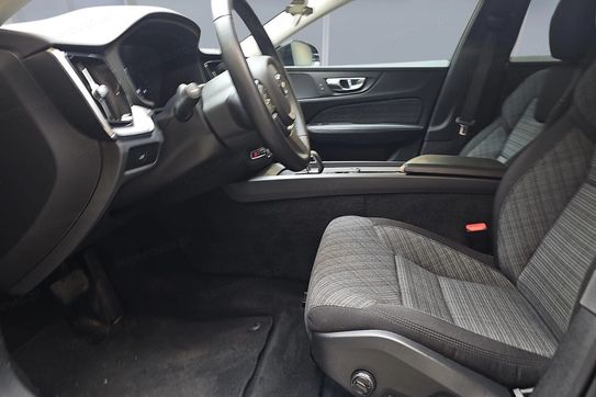 Volvo V60 B4 B Core