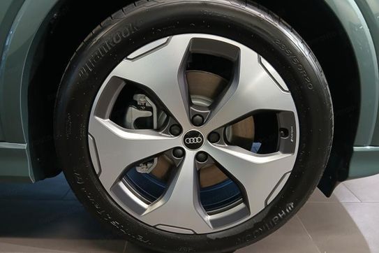 Audi Q4 e-tron S line