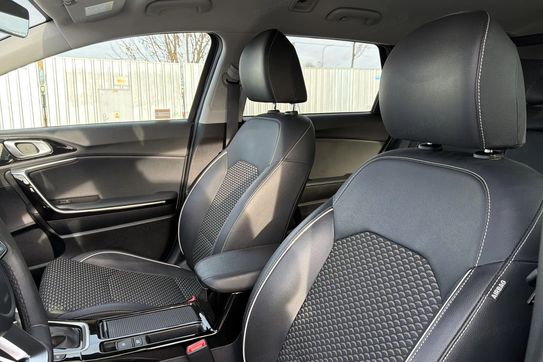 Kia Ceed 1.5 T-GDI Tribute DCT