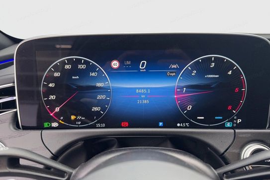 Mercedes E Klasa Kombi 220 d 4MATIC Avantgarde
