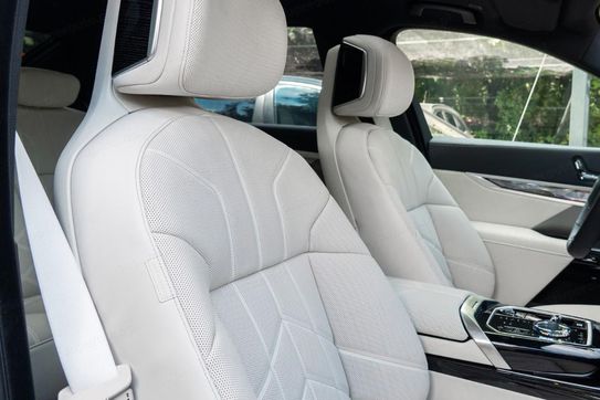 BMW Seria 7 740d xDrive M Sport