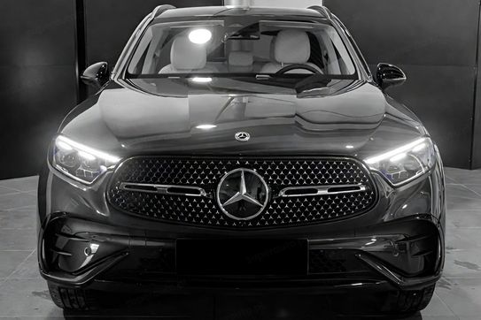 Mercedes GLC 200 4-Matic AMG Line
