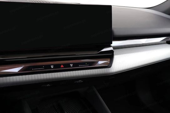 BMW Seria 5 550e xDrive M Sport