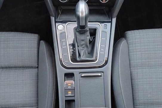 Volkswagen Passat 2.0 TSI Business DSG