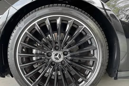 Mercedes Klasa A 220 4-Matic AMG Line