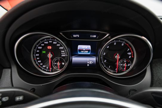 Mercedes CLA 220 4-Matic