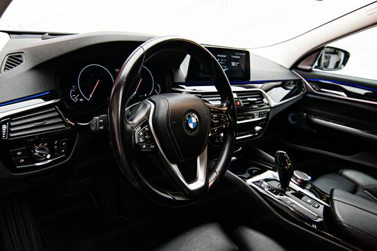 BMW Seria 6 Gran Turismo 620d Sport Line aut