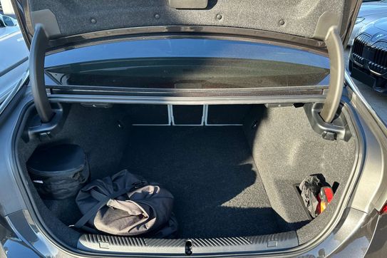 BMW Seria 5 530e xDrive PHEV M Sport Edition aut