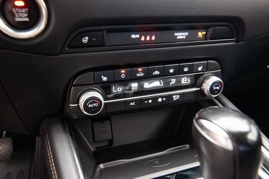 Mazda CX-5 Hikari 2WD