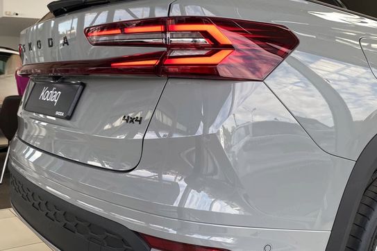 Skoda Kodiaq Sportline 2.0 TSI DSG 4x4