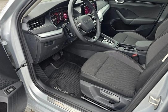 Skoda Octavia 1.5 TSI mHEV Selection DSG