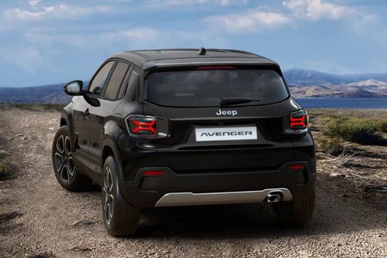 Jeep Avenger Summit 1.2 mHEV e-DCT6