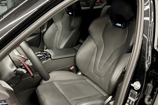 BMW Seria 5 M5