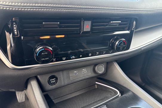 Nissan X-Trail N-Connecta 1.5 E-4ORCE AT 4x4