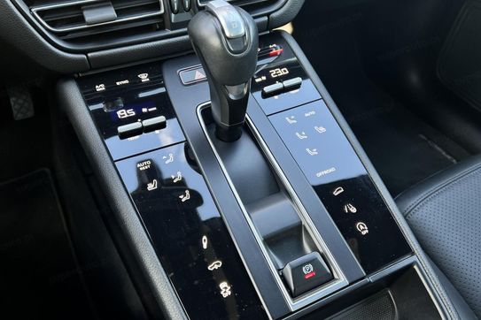 Porsche Macan Standard