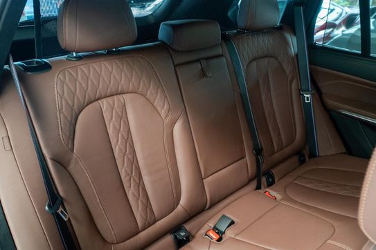 BMW X5 xDrive50e Individual Edition