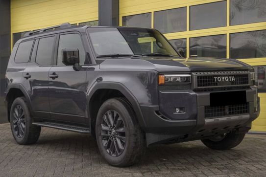 Toyota Land Cruiser Executive 2.8 Diesel