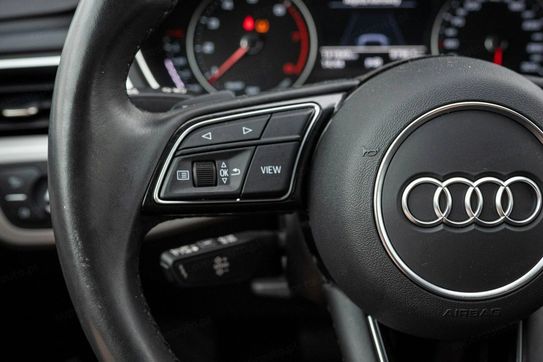 Audi A4 Avant 35 TFSI