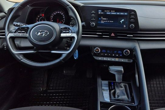 Hyundai Elantra 1.6 Smart