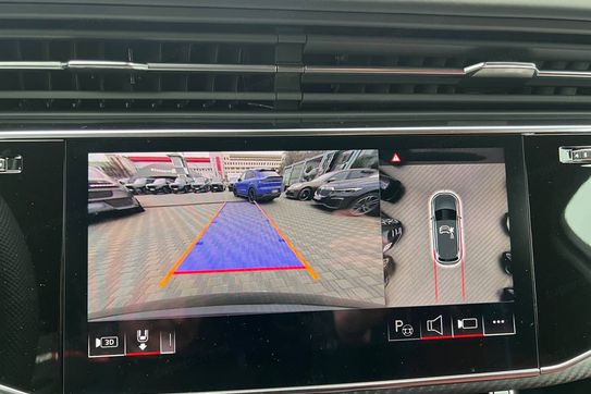 Audi Q7 SQ7 TFSI quattro