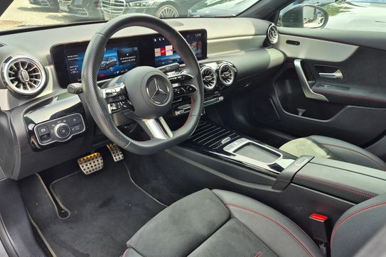 Mercedes Klasa A 200 AMG Line 7G-DCT