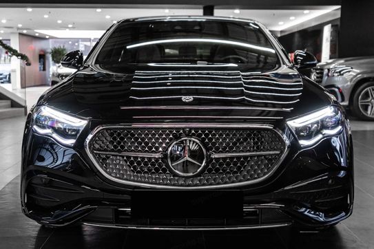 Mercedes Klasa E 300 e 4-Matic AMG