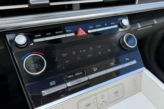 Hyundai Santa Fe 1.6 T-GDI HEV Platinum 4WD aut