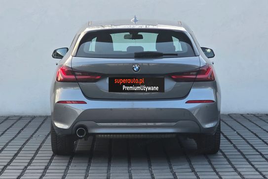 BMW Seria 1 118i Advantage