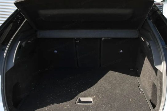 Peugeot 3008 GT Plug-in HYBRID e-DCS7 1.6 PHEV