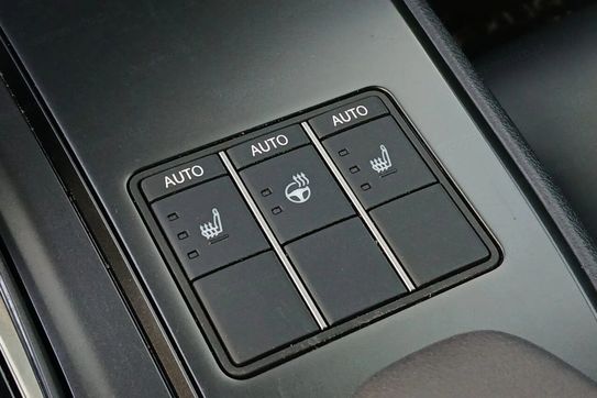 Lexus UX 300h F Sport Design