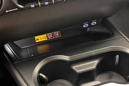 Lexus UX 300h F Sport Design Hybrid Dynamic Force