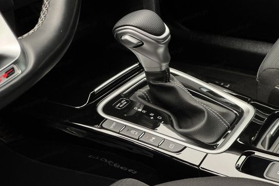 Kia ProCeed 1.5 t-Gdi Gt Line Dct
