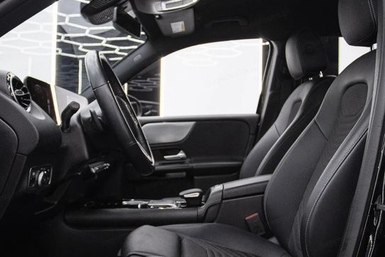 Mercedes GLB 200 Style 7G-DCT