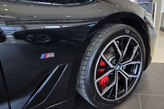 BMW Seria 5 540i xDrive mHEV aut