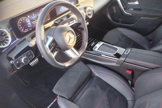 Mercedes Klasa A 200 AMG Line 7G-DCT