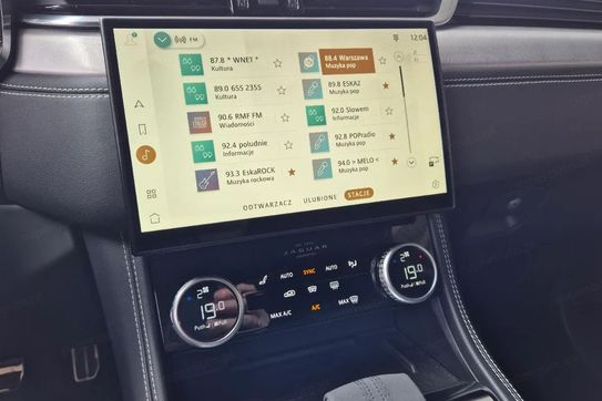 Jaguar F-Pace 2.0 D200 mHEV AWD R-Dynamic SE