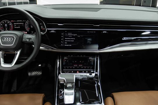 Audi Q8 55 TFSI quattro