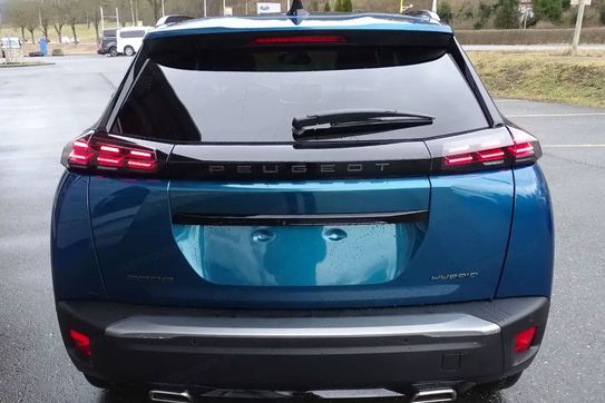 Peugeot 2008 Allure e-DCS 1.2 mHEV