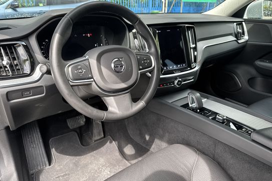 Volvo V60 B3 B Core
