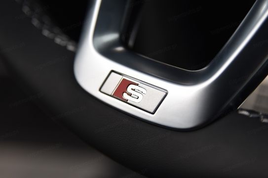 Audi Q7 TFSI e quattro S Line