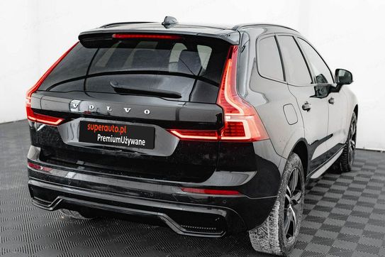 Volvo XC60 B4 B Plus Dark