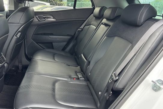 Kia Sportage 1.6 t-Gdi Hev Business Line 2WD