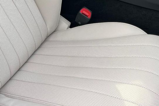 Mercedes E Klasa 300 de 4-Matic AMG