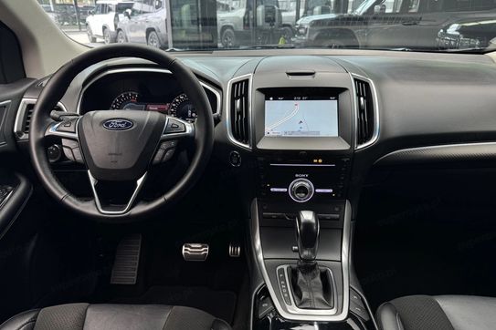 Ford EDGE 2.0 TDCi Twin-Turbo 4WD ST-Line
